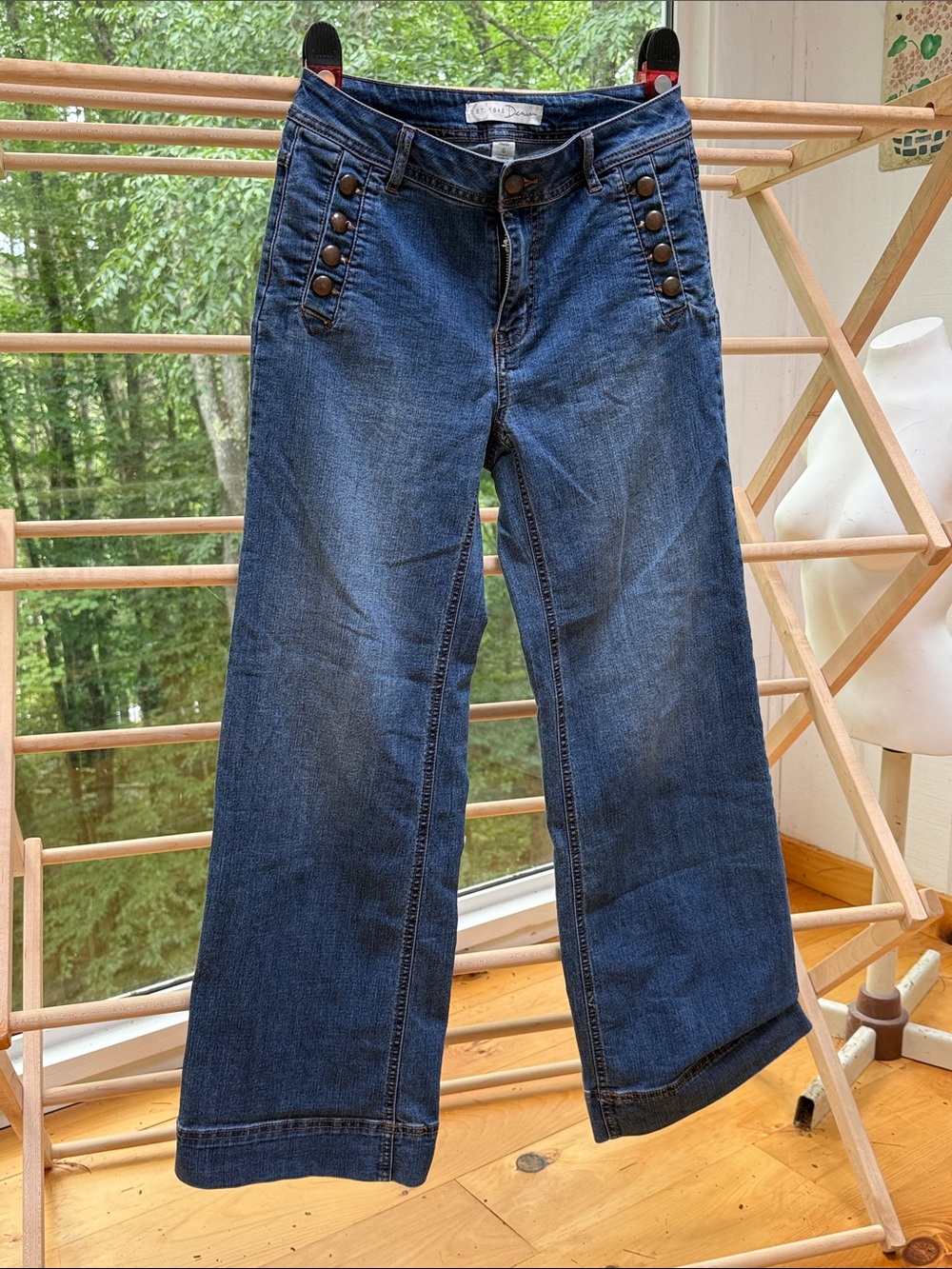 Wide Leg Jeans Mid Rise Sailor Styling Sz 6